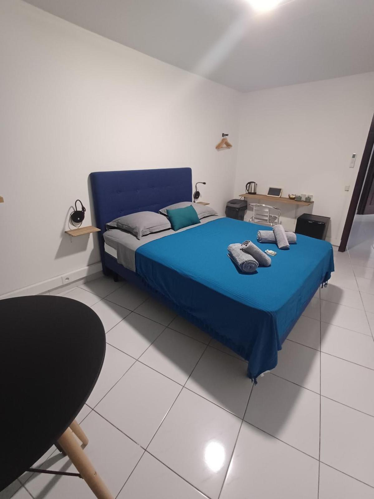 Room B777 Af City Center 파페에테 외부 사진